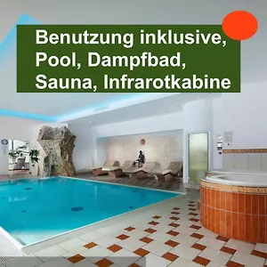  Apartment Weiherbach - Hallenbad
